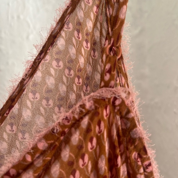 Guess Camisole Tank Top - Picture 3 of 10